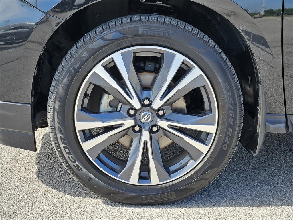 used 2020 Nissan Pathfinder car, priced at $24,222