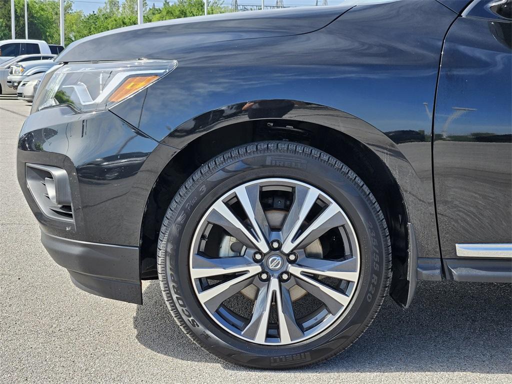 used 2020 Nissan Pathfinder car, priced at $24,222