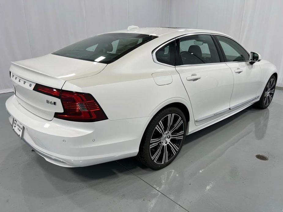 new 2025 Volvo S90 car, priced at $65,095