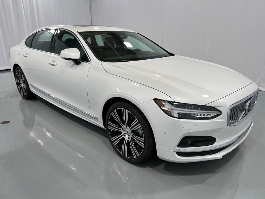 new 2025 Volvo S90 car, priced at $65,095