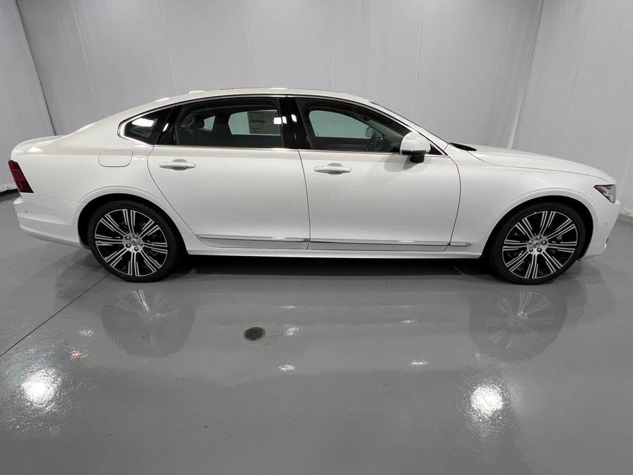 new 2025 Volvo S90 car, priced at $65,095