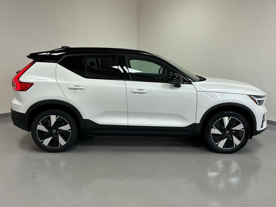 new 2024 Volvo XC40 Recharge Pure Electric car, priced at $57,425