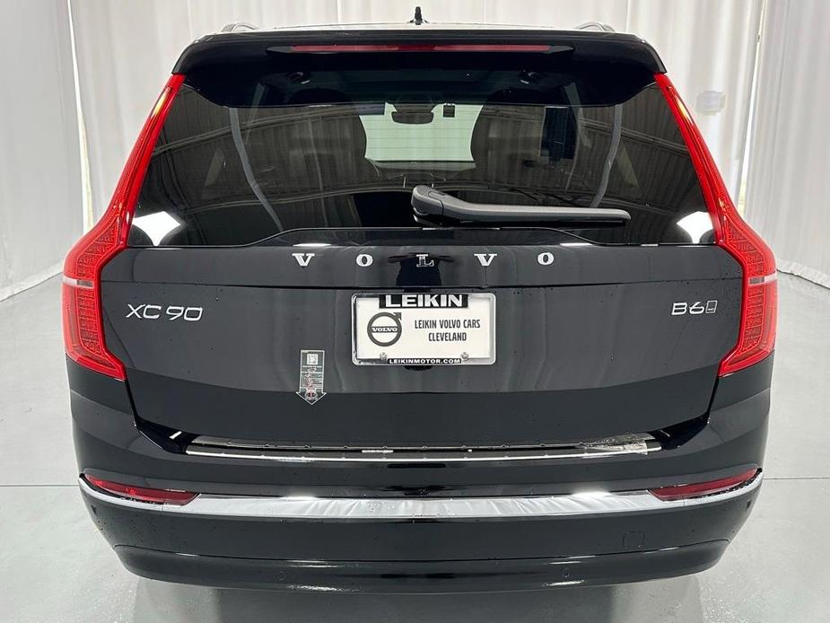 new 2025 Volvo XC90 car, priced at $73,155