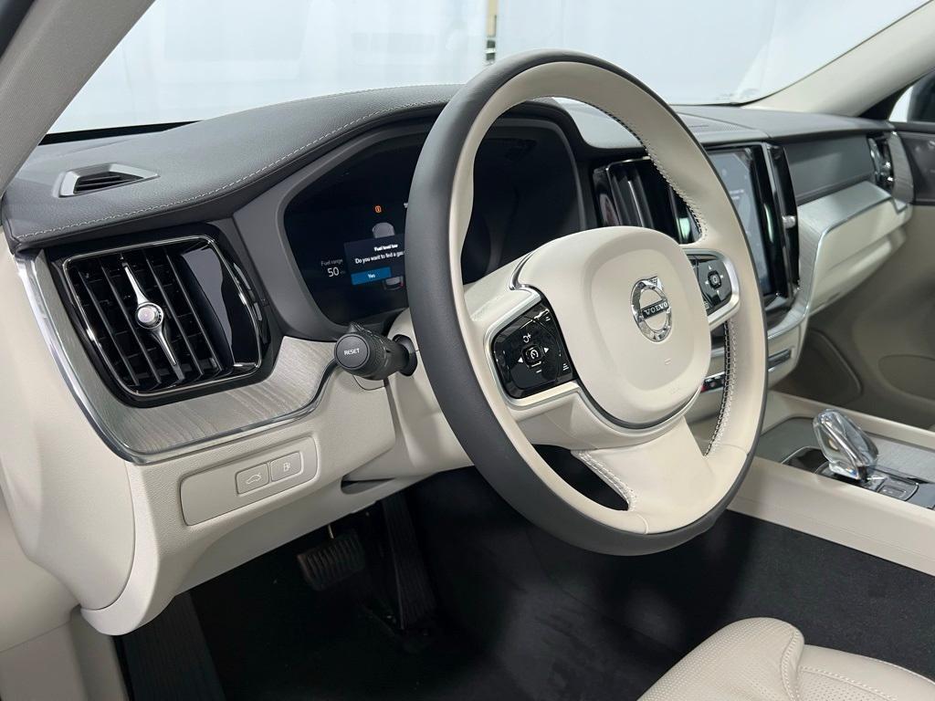 new 2025 Volvo XC60 Plug-In Hybrid car, priced at $71,485