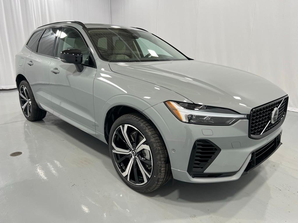 new 2025 Volvo XC60 Plug-In Hybrid car, priced at $71,485