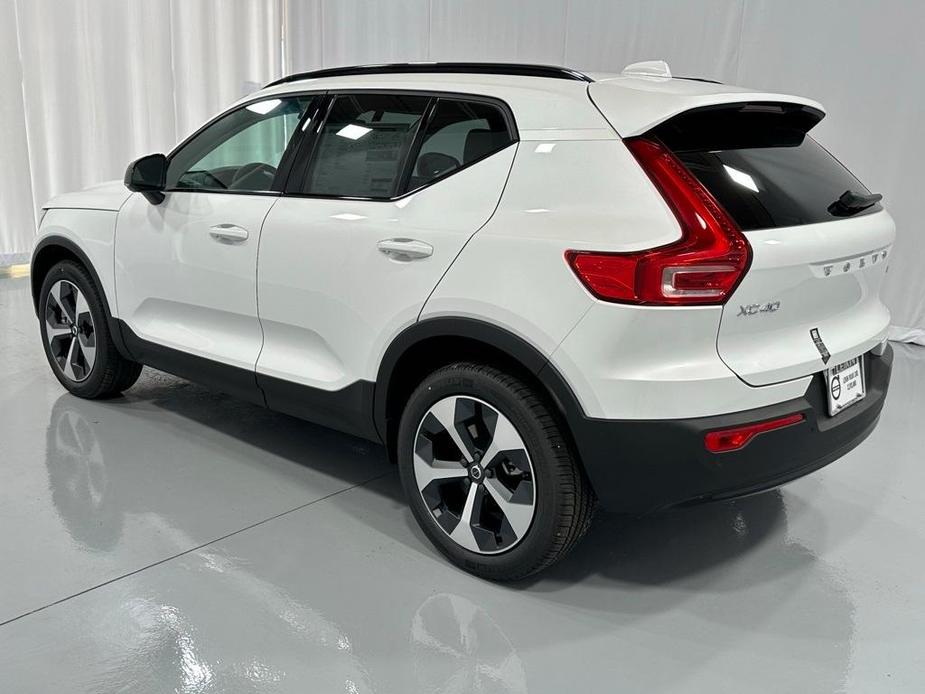 new 2025 Volvo XC40 car, priced at $48,315