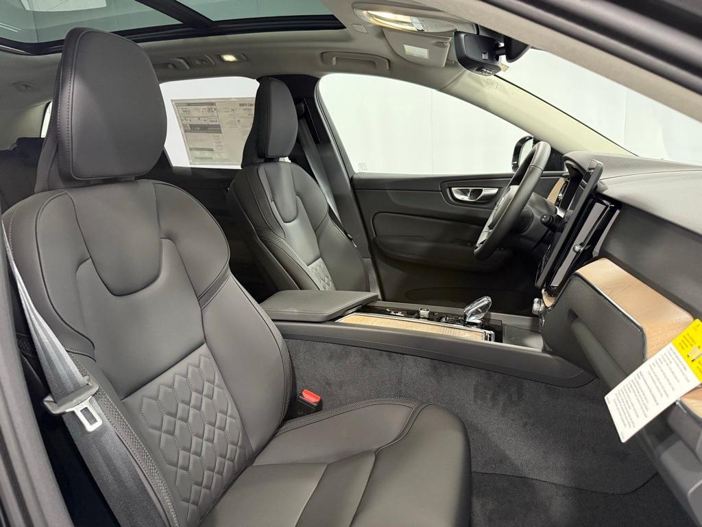 new 2026 Volvo XC60 car, priced at $57,985