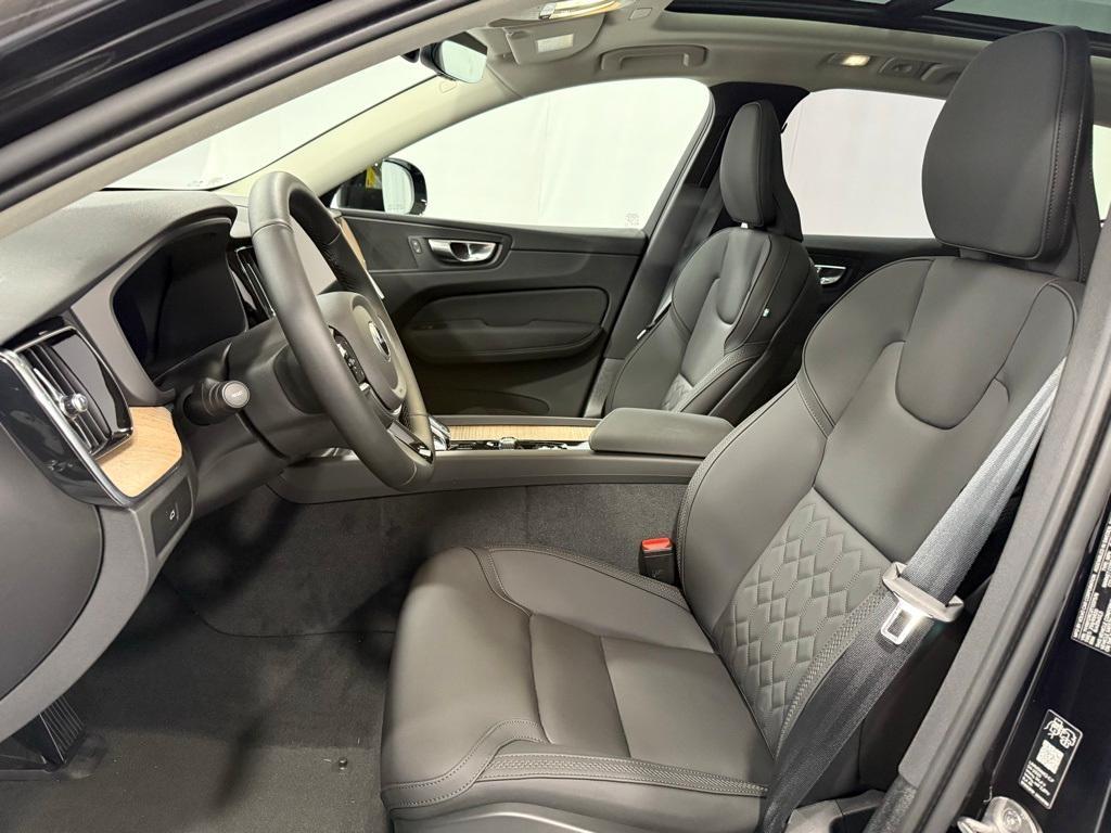 new 2026 Volvo XC60 car, priced at $57,985