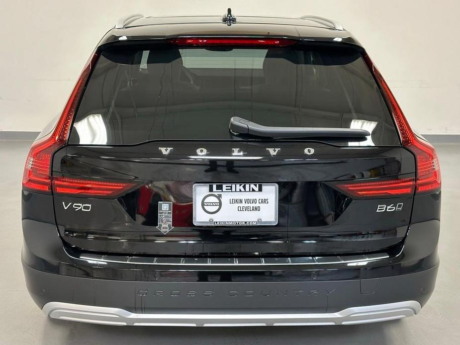 new 2024 Volvo V90 Cross Country car, priced at $63,935