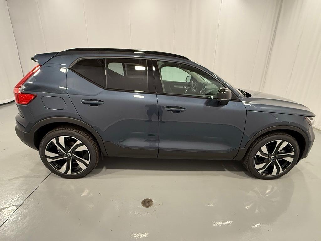 new 2026 Volvo XC40 car, priced at $54,200