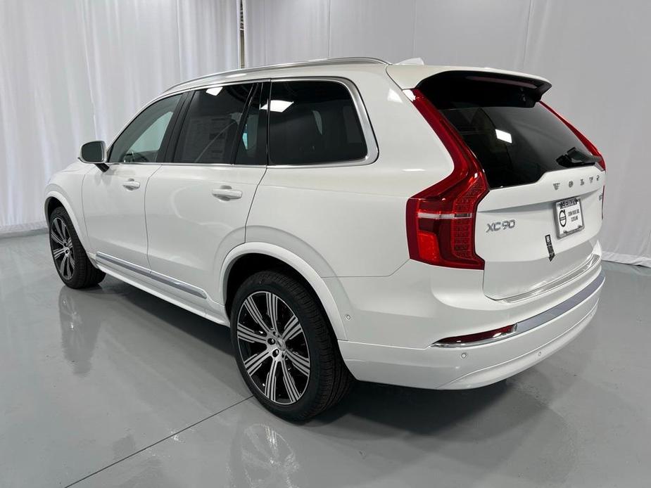 new 2025 Volvo XC90 car, priced at $67,265