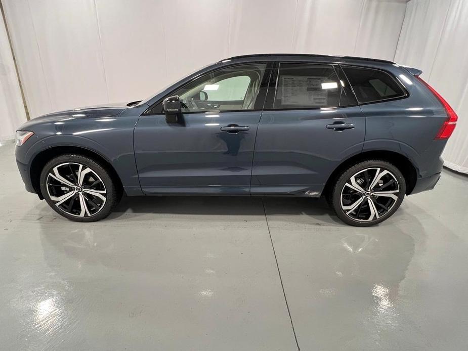 new 2025 Volvo XC60 car, priced at $60,635