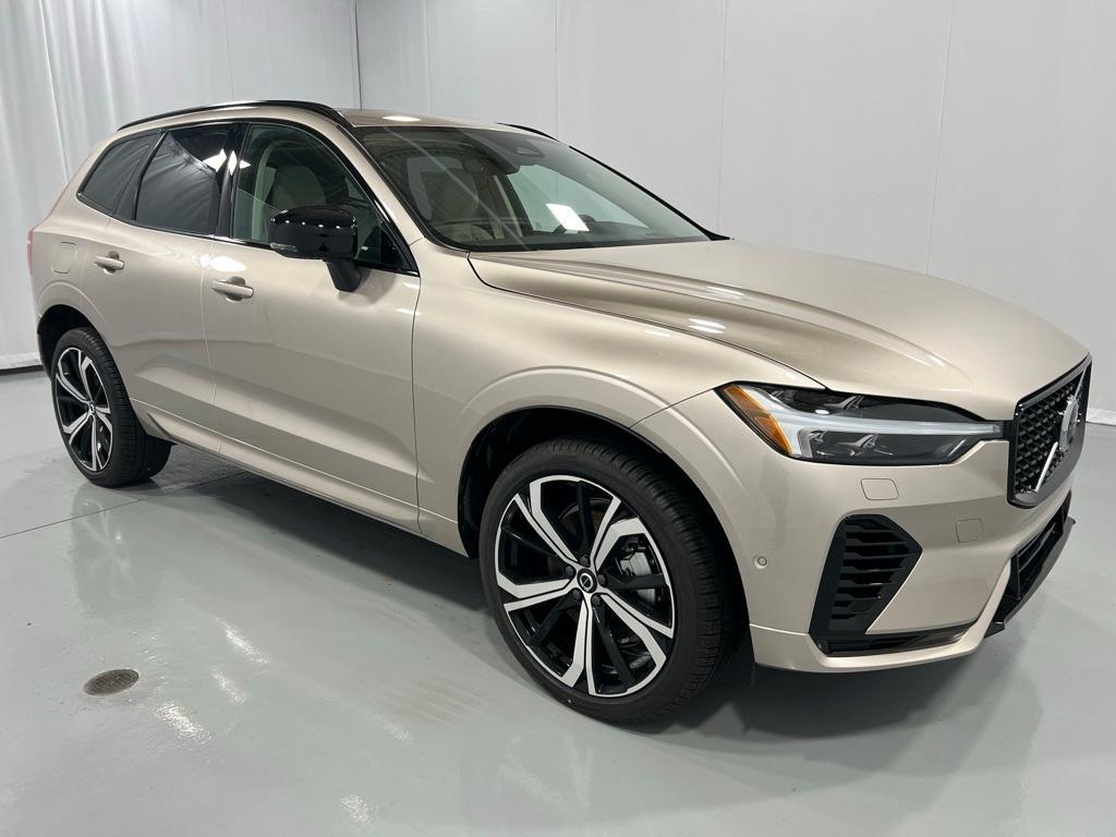 new 2025 Volvo XC60 Plug-In Hybrid car, priced at $71,485