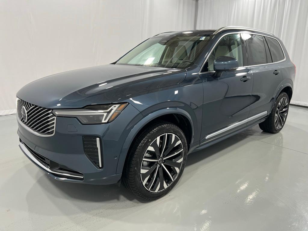 new 2025 Volvo XC90 car, priced at $78,545