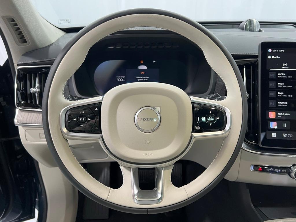 new 2025 Volvo XC90 car, priced at $78,545