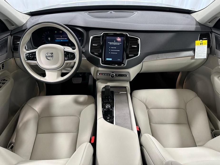 new 2025 Volvo XC90 car, priced at $77,955