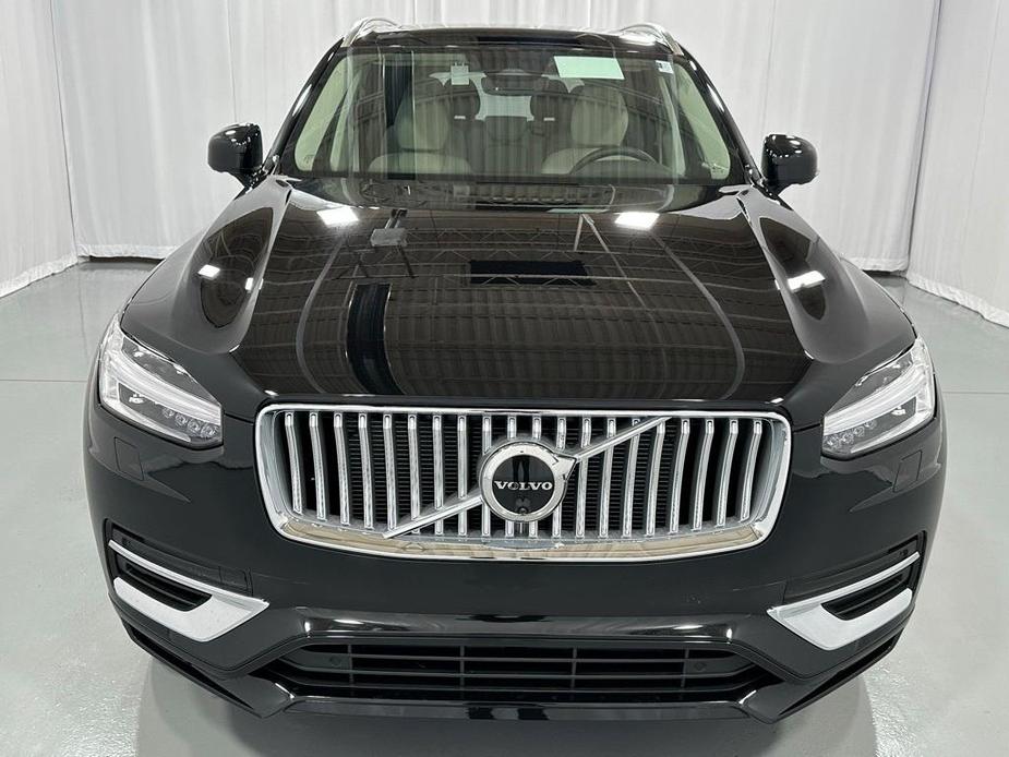 new 2025 Volvo XC90 car, priced at $77,955