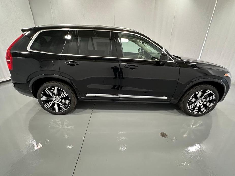 new 2025 Volvo XC90 car, priced at $77,955