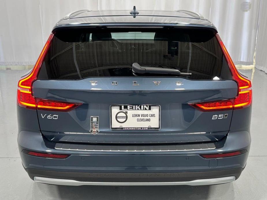 new 2025 Volvo V60 Cross Country car, priced at $55,025