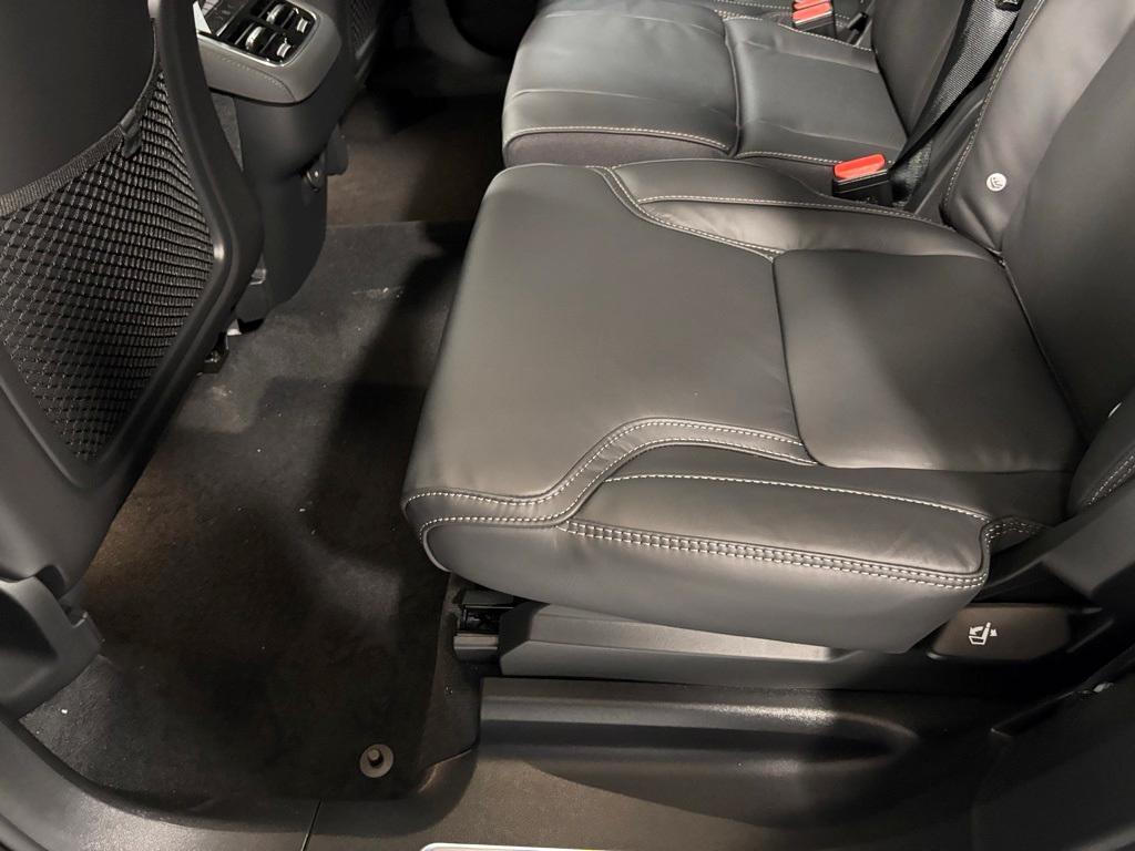 new 2026 Volvo XC90 car, priced at $75,155