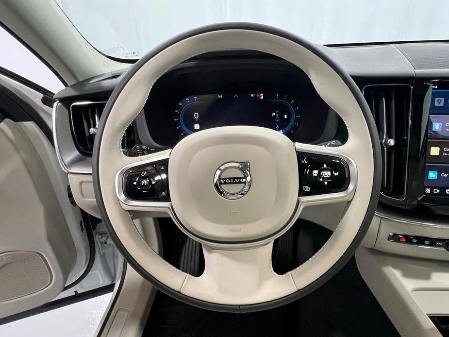 new 2025 Volvo XC60 car, priced at $51,075