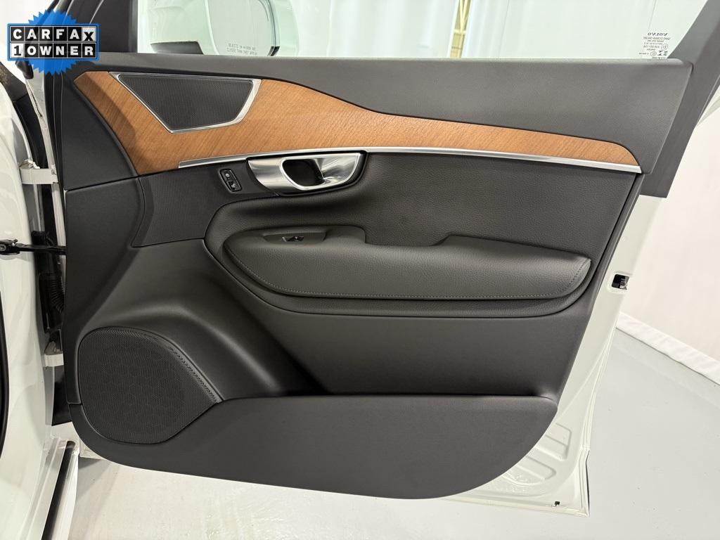 used 2022 Volvo XC90 car, priced at $50,500