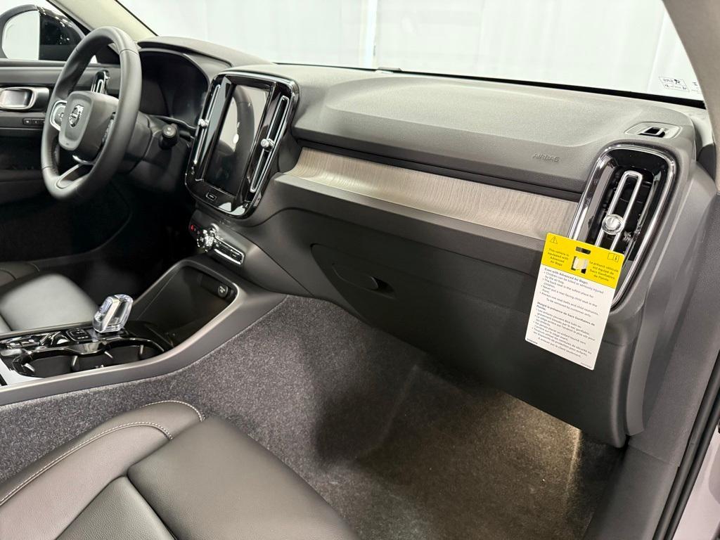 new 2026 Volvo XC40 car, priced at $50,150