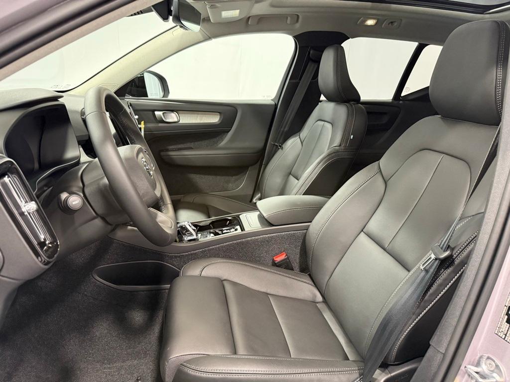 new 2026 Volvo XC40 car, priced at $50,150