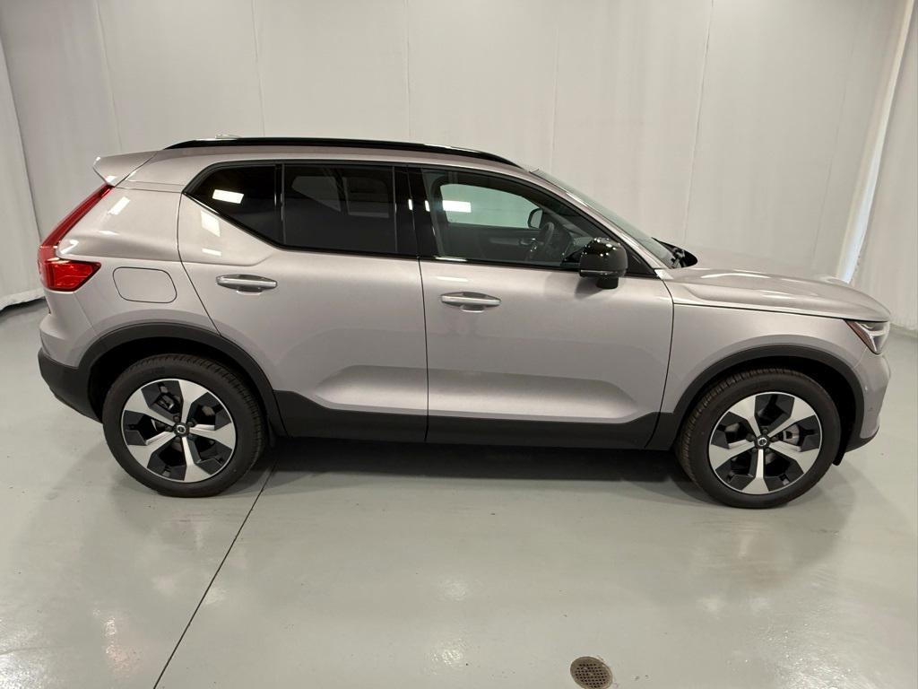 new 2026 Volvo XC40 car, priced at $50,150