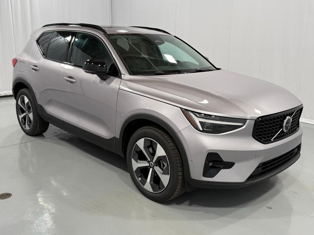 new 2026 Volvo XC40 car, priced at $50,150