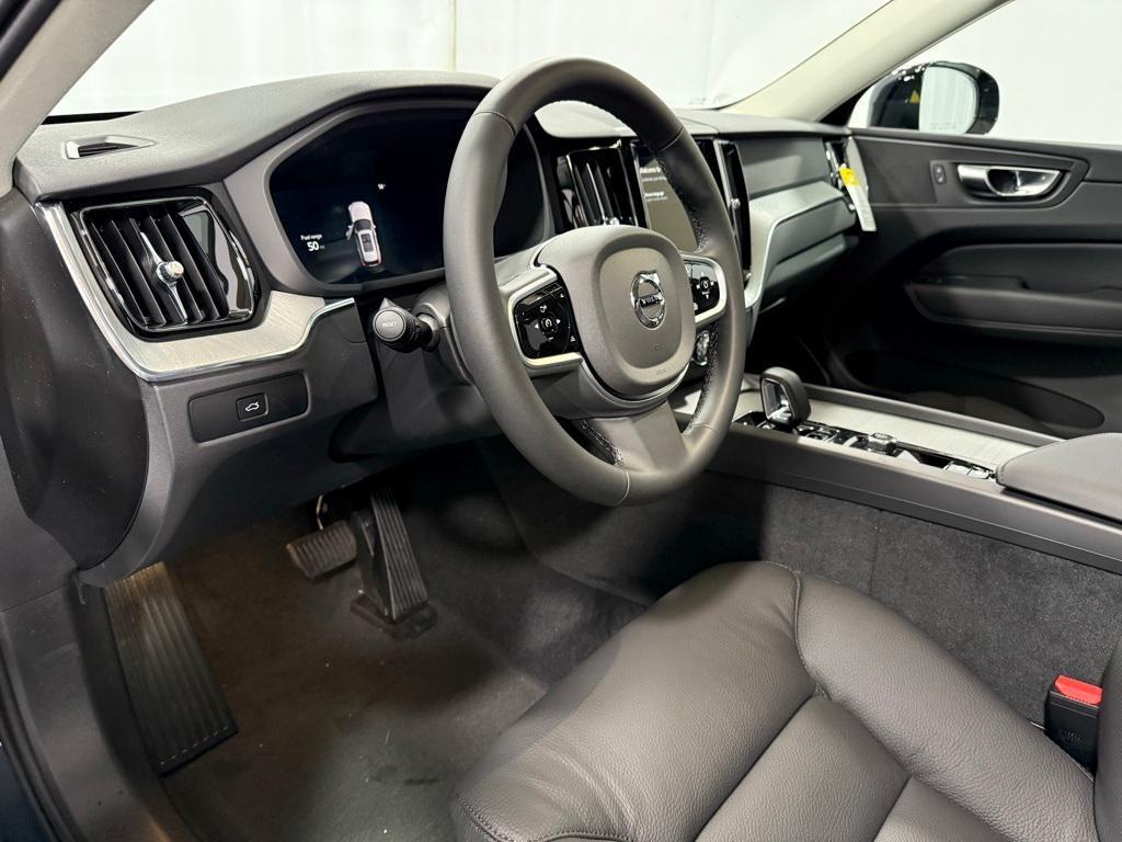 new 2025 Volvo XC60 car, priced at $55,360