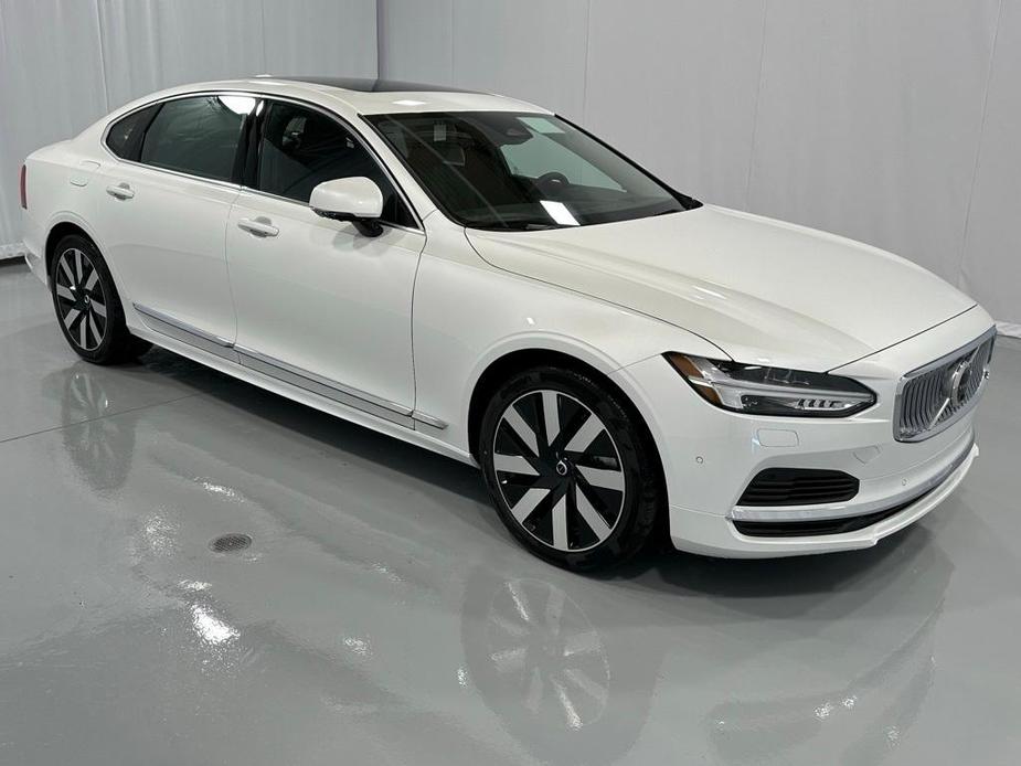 new 2024 Volvo S90 Recharge Plug-In Hybrid car, priced at $72,995