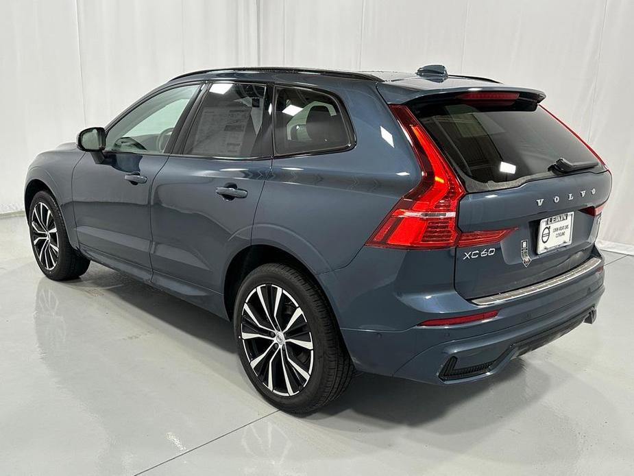 new 2025 Volvo XC60 car, priced at $55,335