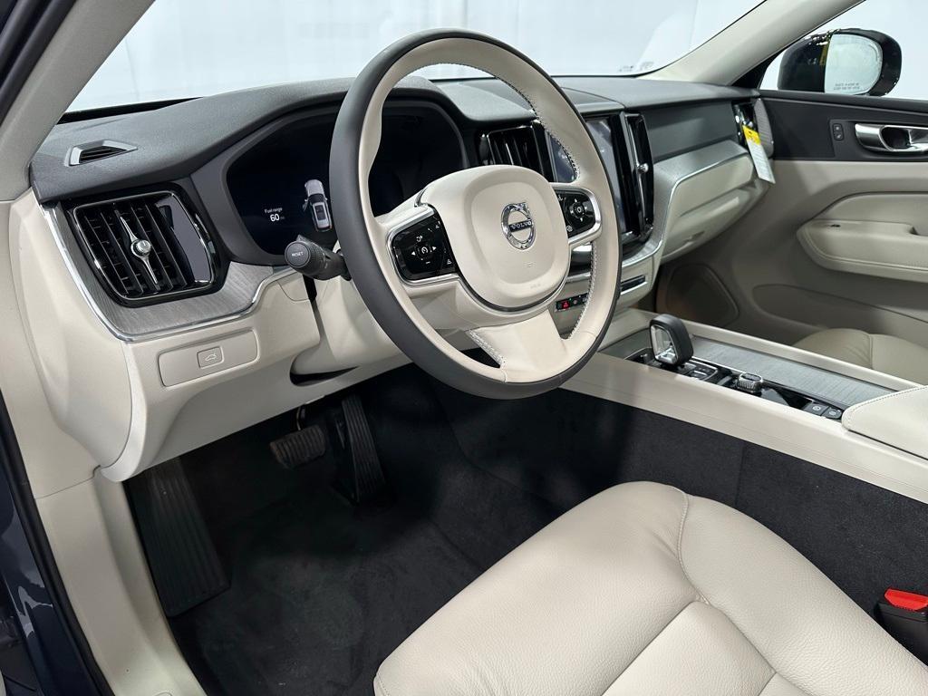 new 2025 Volvo XC60 car, priced at $55,335