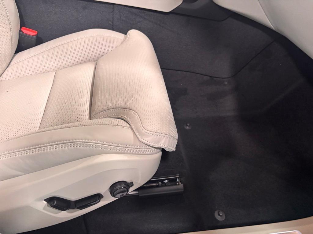 new 2026 Volvo XC90 car, priced at $77,025