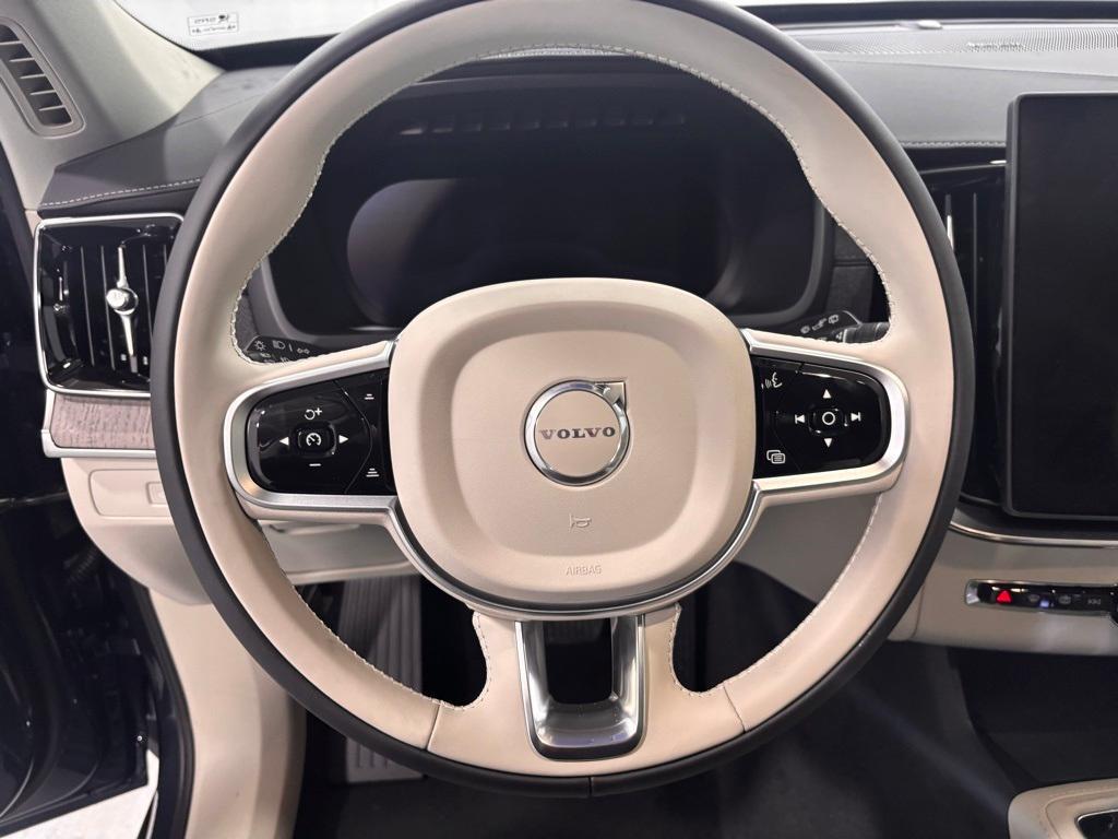 new 2026 Volvo XC90 car, priced at $77,025