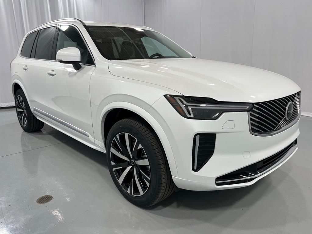 new 2025 Volvo XC90 car, priced at $61,795