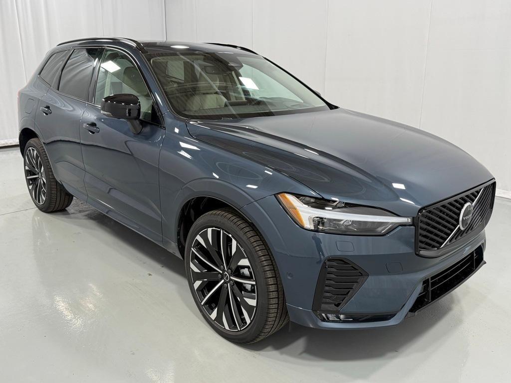 new 2026 Volvo XC60 car, priced at $63,935