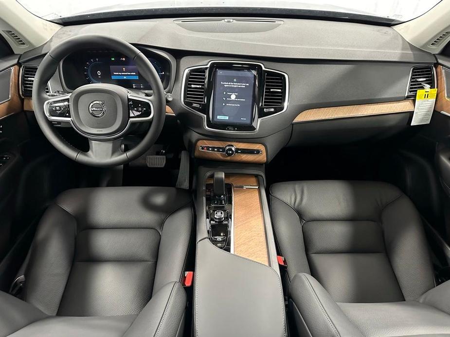 new 2025 Volvo XC90 car, priced at $75,965