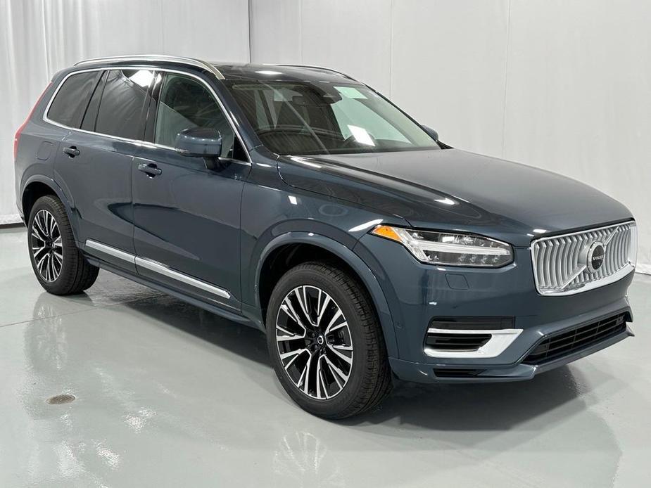 new 2025 Volvo XC90 car, priced at $75,965