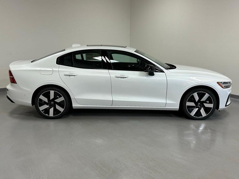 new 2024 Volvo S60 Recharge Plug-In Hybrid car, priced at $59,075