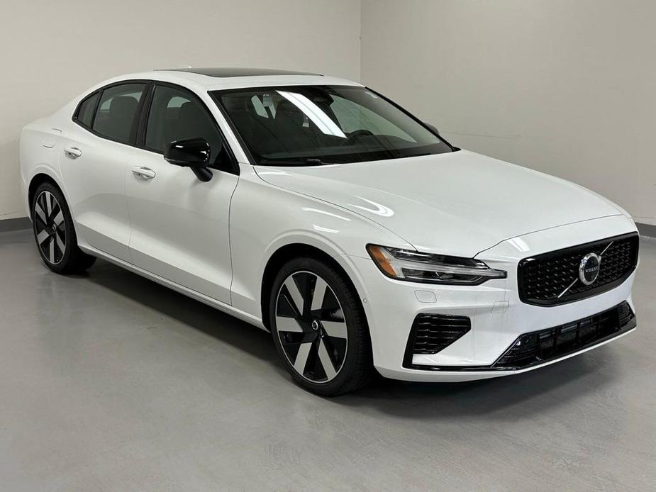 new 2024 Volvo S60 Recharge Plug-In Hybrid car, priced at $59,075