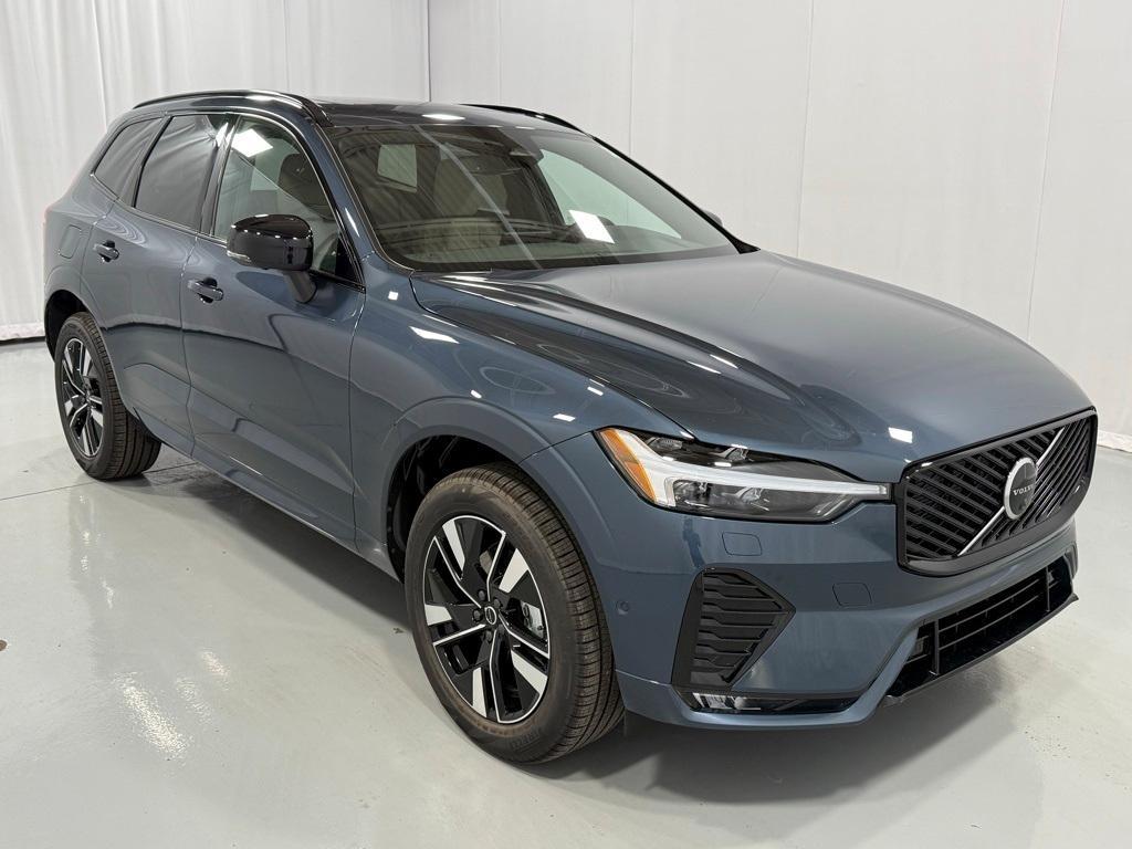 new 2026 Volvo XC60 car, priced at $58,360