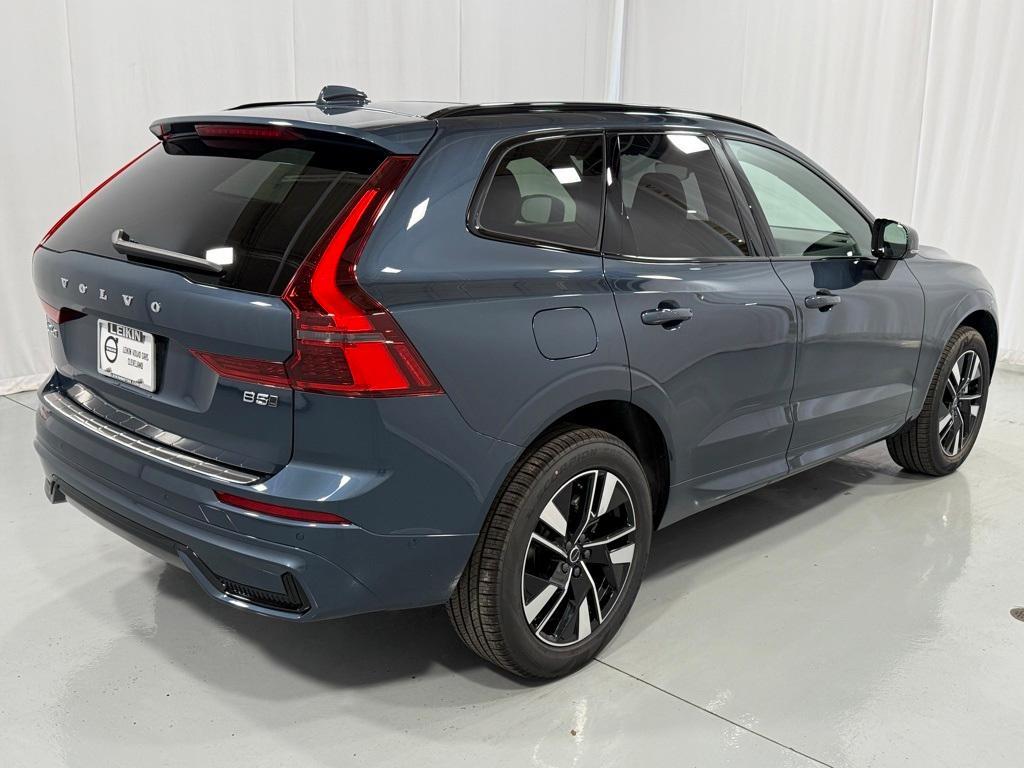 new 2026 Volvo XC60 car, priced at $58,360
