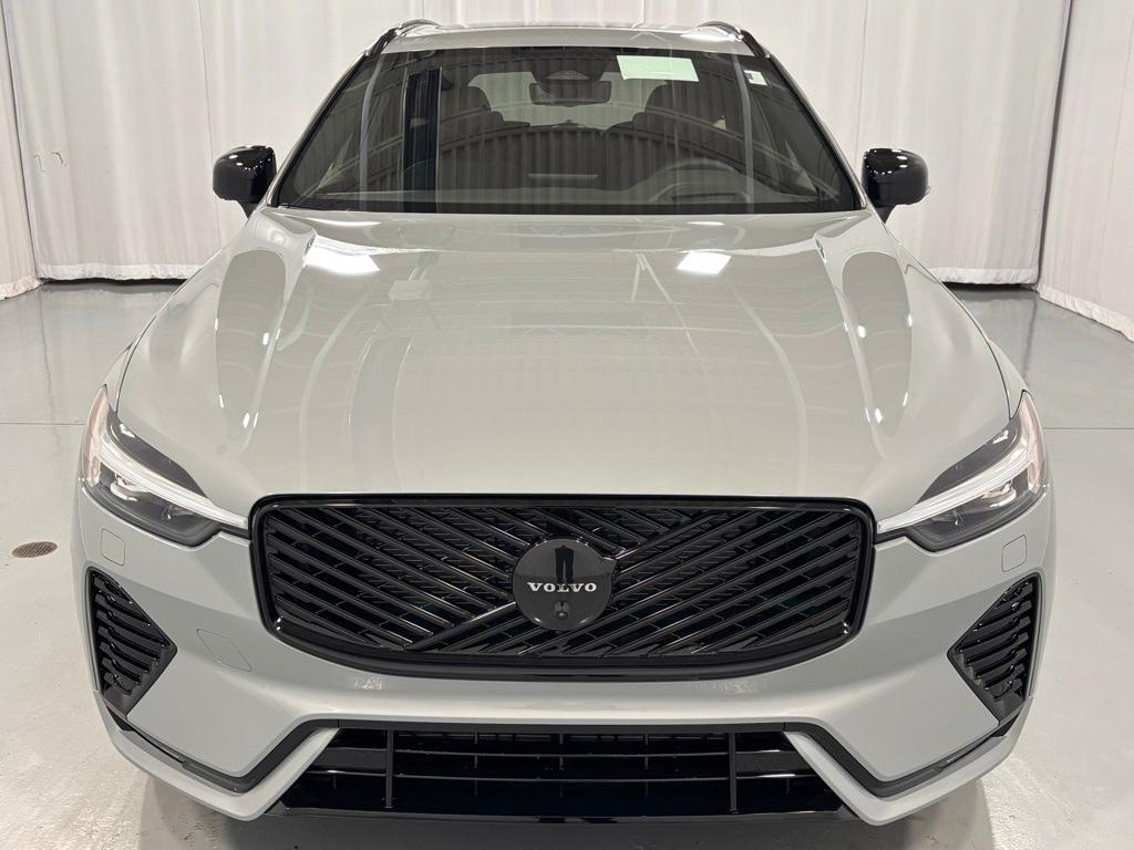new 2026 Volvo XC60 car, priced at $64,830