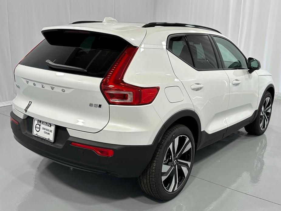 new 2025 Volvo XC40 car, priced at $49,170