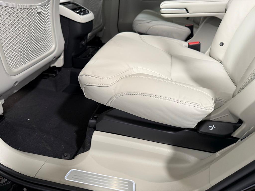 new 2026 Volvo XC90 car, priced at $84,945