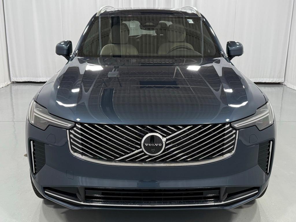 new 2025 Volvo XC90 car, priced at $69,155