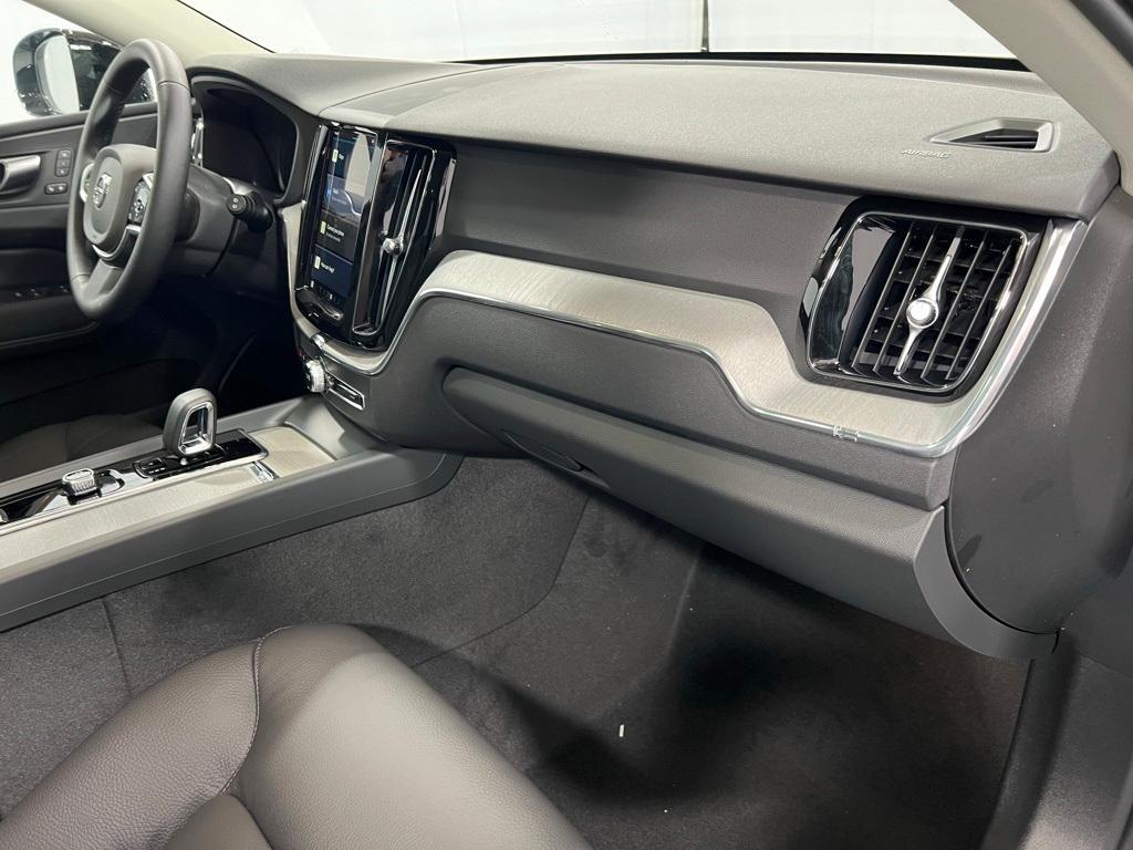 new 2025 Volvo XC60 car, priced at $55,690