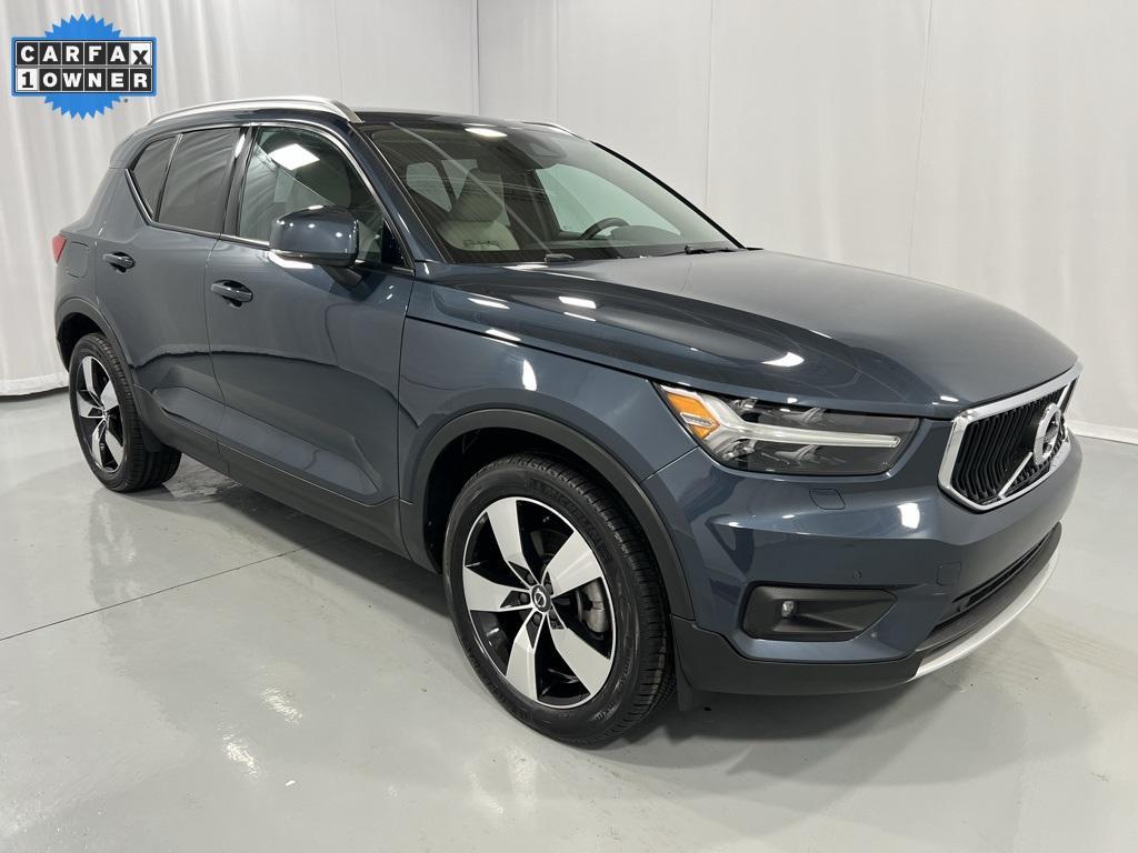 used 2022 Volvo XC40 car, priced at $29,000